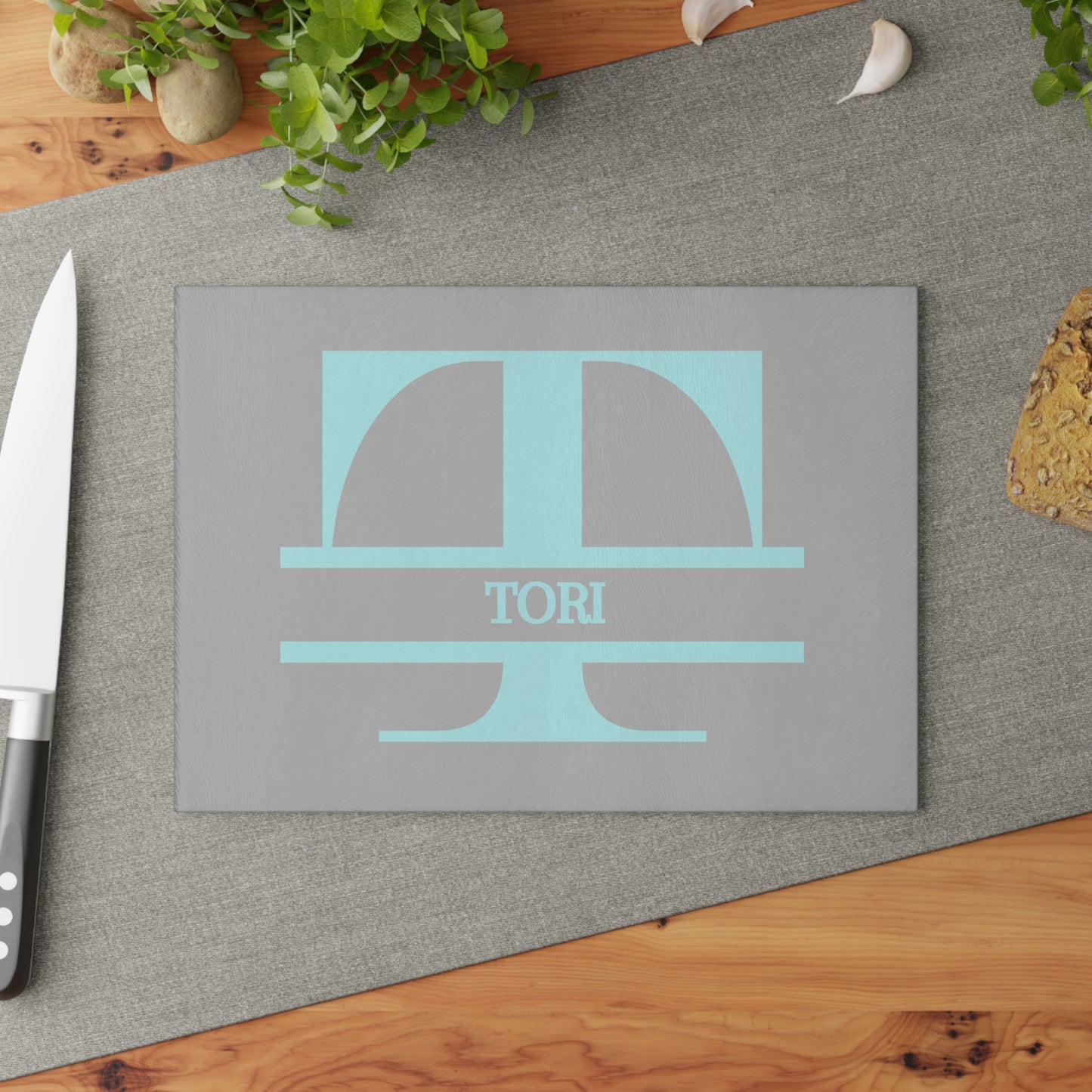 Tori - Personalized Monogram Glass Cutting Board – Custom 'Tori'