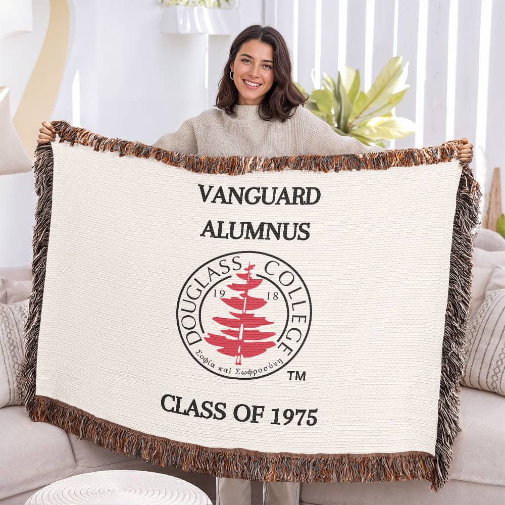 DOUGLASS COLLEGE VANGUARD ALUMNUS WOVEN BLANKET Throw - CLASS OF 1975