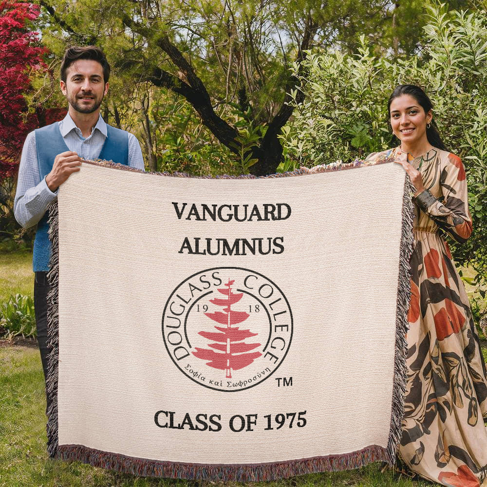 DOUGLASS COLLEGE VANGUARD ALUMNUS WOVEN BLANKET Throw - CLASS OF 1975