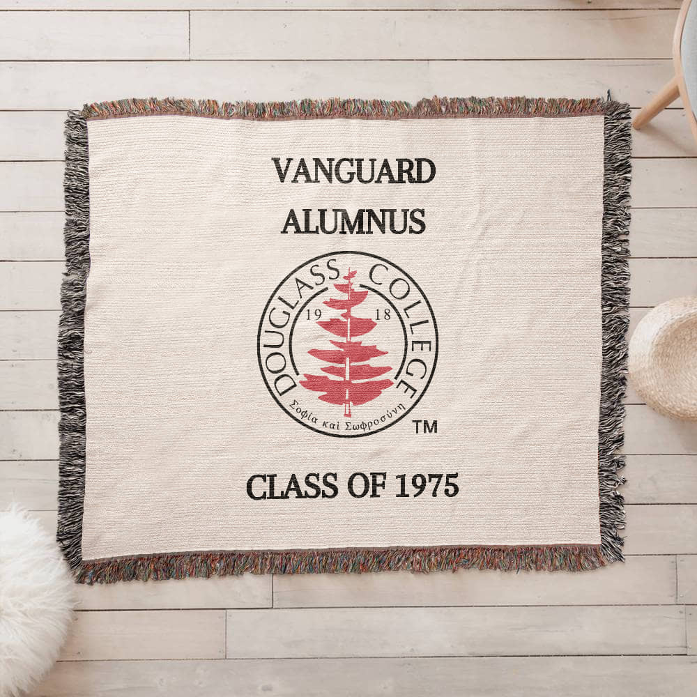 DOUGLASS COLLEGE VANGUARD ALUMNUS WOVEN BLANKET Throw - CLASS OF 1975